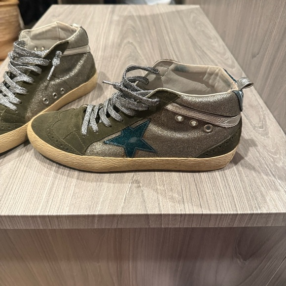 Golden Goose Mid/Star Olive and Silver Glitter Sneakers SZ 39 - Picture 3 of 10